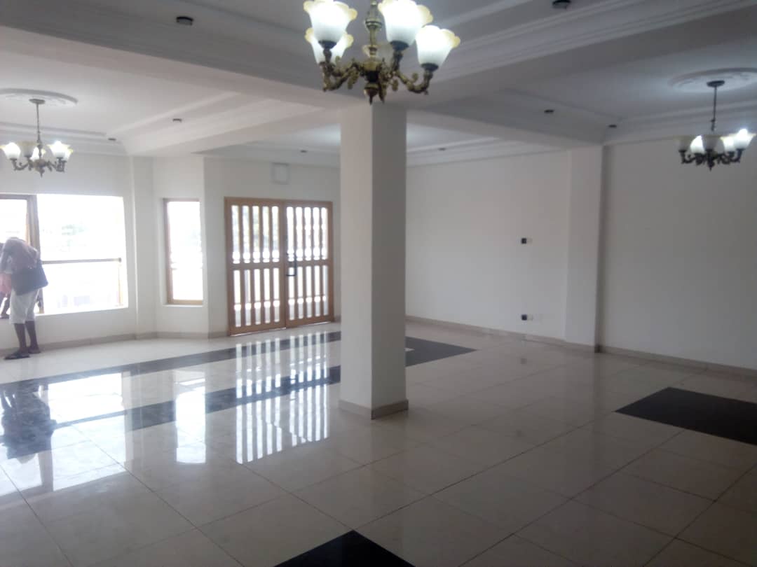 N° 4429 :
                            Appartement à louer , Djidjole, Lomé, Togo : 350 000 XOF/mois