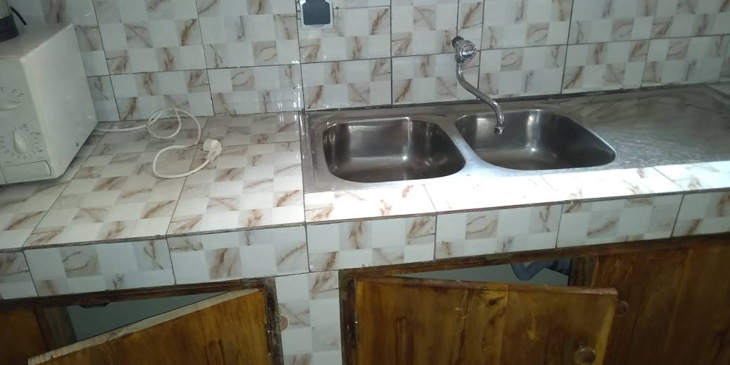 N° 4458 :
                            Villa meublée à louer , Adidogome, Lome, Togo : 450 000 XOF/mois