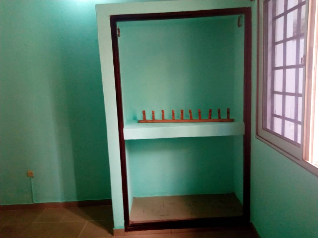 N° 4333 :
                            Appartement à louer , Djidjole, Lome, Togo : 90 000 XOF/mois