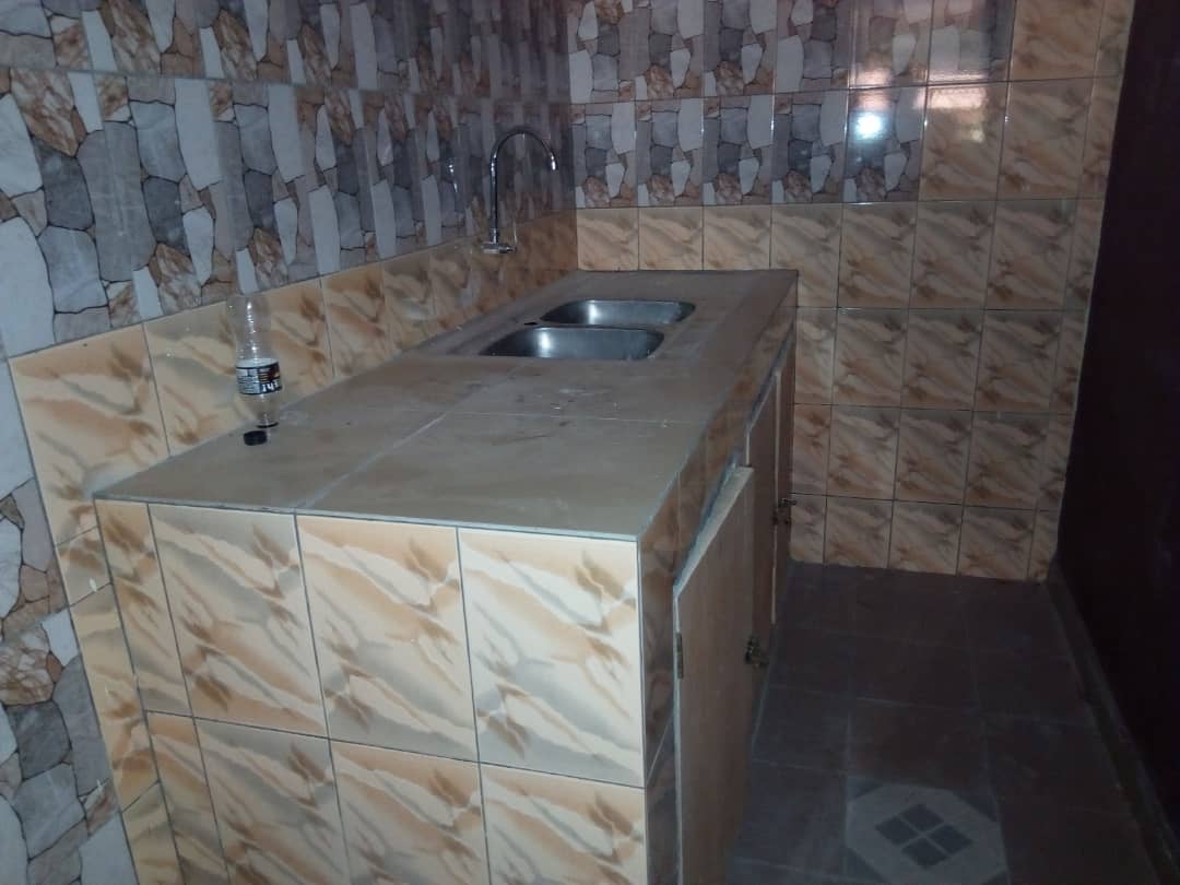 N° 4312 :
                            Appartement à louer , Agoe, Lome, Togo : 50 000 XOF/mois