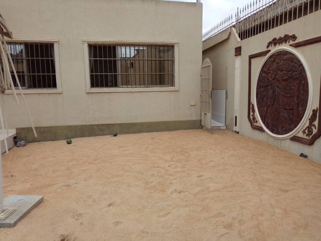 N° 4325 :
                            Chambre salon à louer , Adidogome, Lome, Togo : 50 000 XOF/mois
