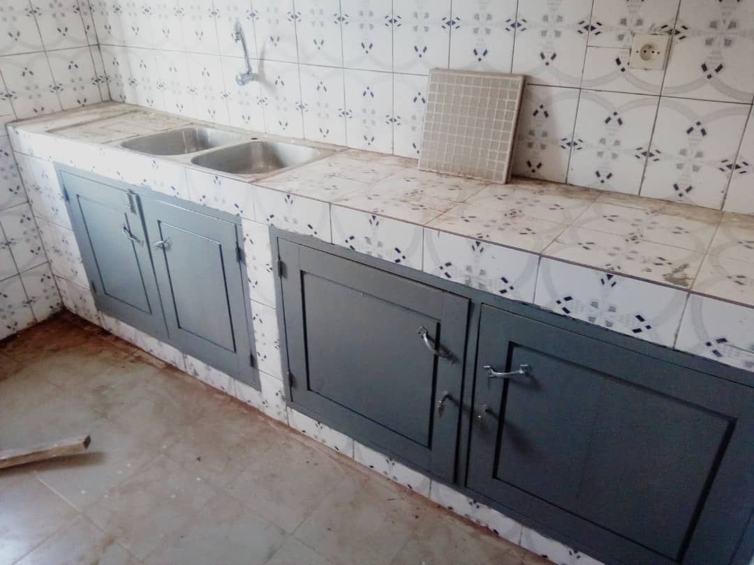 N° 4587 :
                            Appartement à louer , Entreprise de l'union, Lome, Togo : 90 000 XOF/mois
