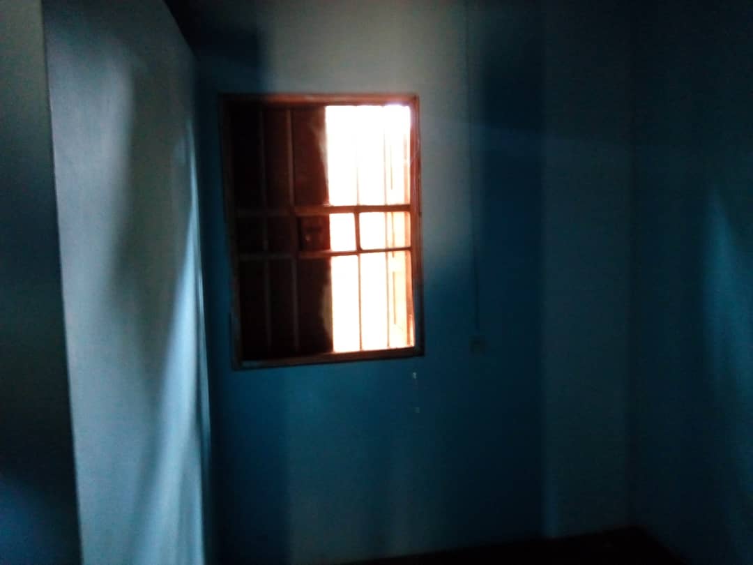 N° 4331 :
                            Appartement à louer , Agoe, Lome, Togo : 45 000 XOF/mois