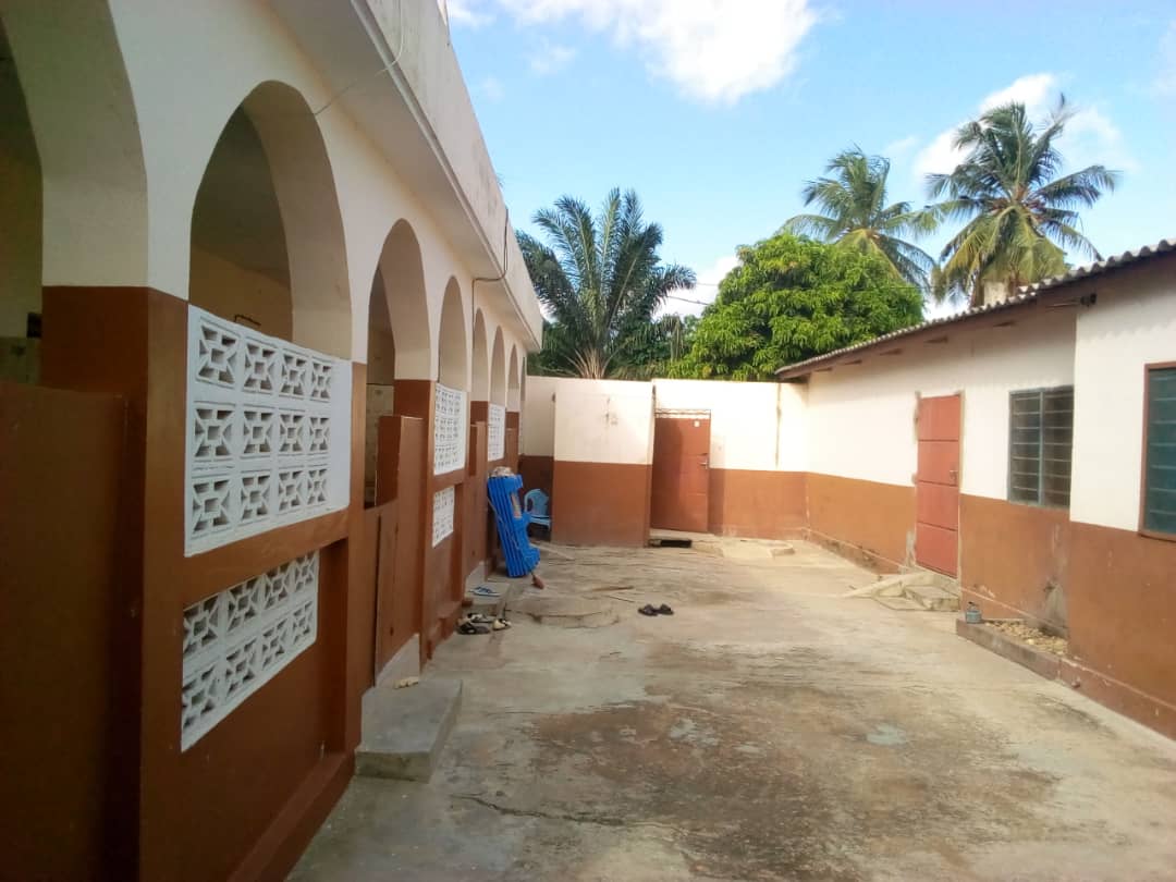 N° 4678 :
                            Chambre salon à louer , Awatame, Lome, Togo : 35 000 XOF/mois
