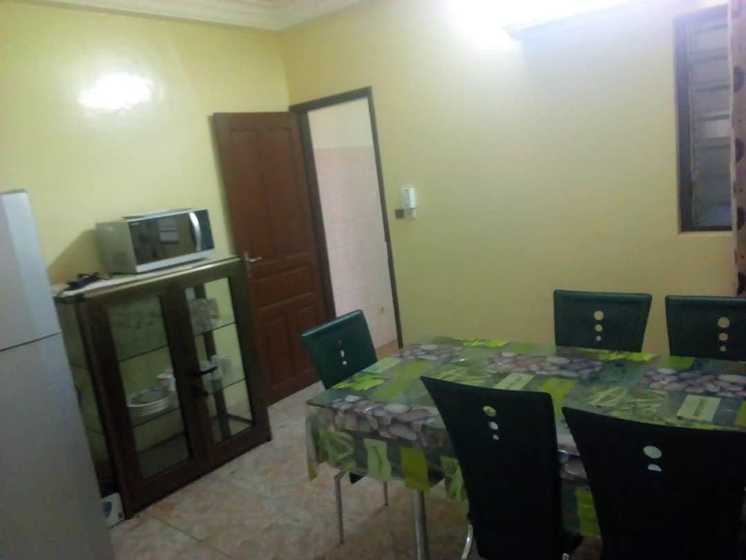 N° 4401 :
                            Villa meublée à louer , Atikoume, Lome, Togo : 400 000 XOF/mois