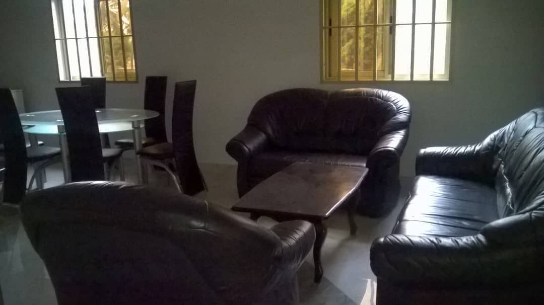 N° 4373 :
                            Villa meublée à louer ,  avepozo , Lome, Togo : 600 000 XOF/mois