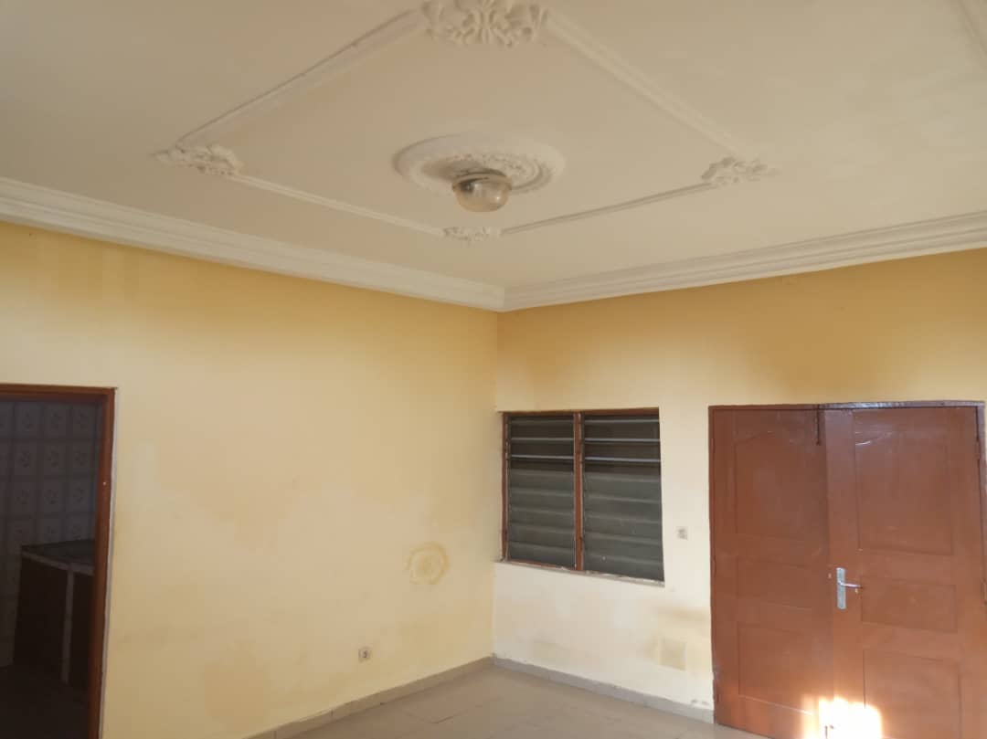 N° 4376 :
                            Appartement à louer , Tokoin , Lome, Togo : 70 000 XOF/mois
