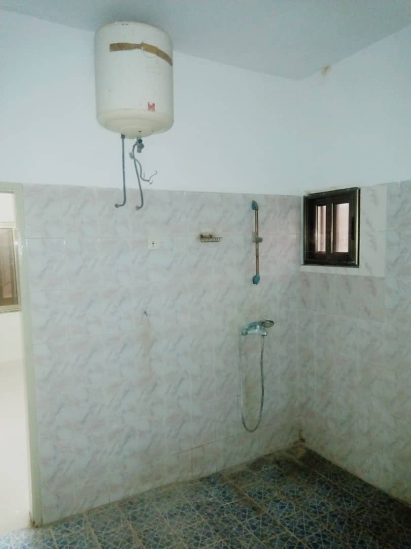 N° 4375 :
                            Villa à louer , Adewi, Lome, Togo : 1 000  000 XOF/mois