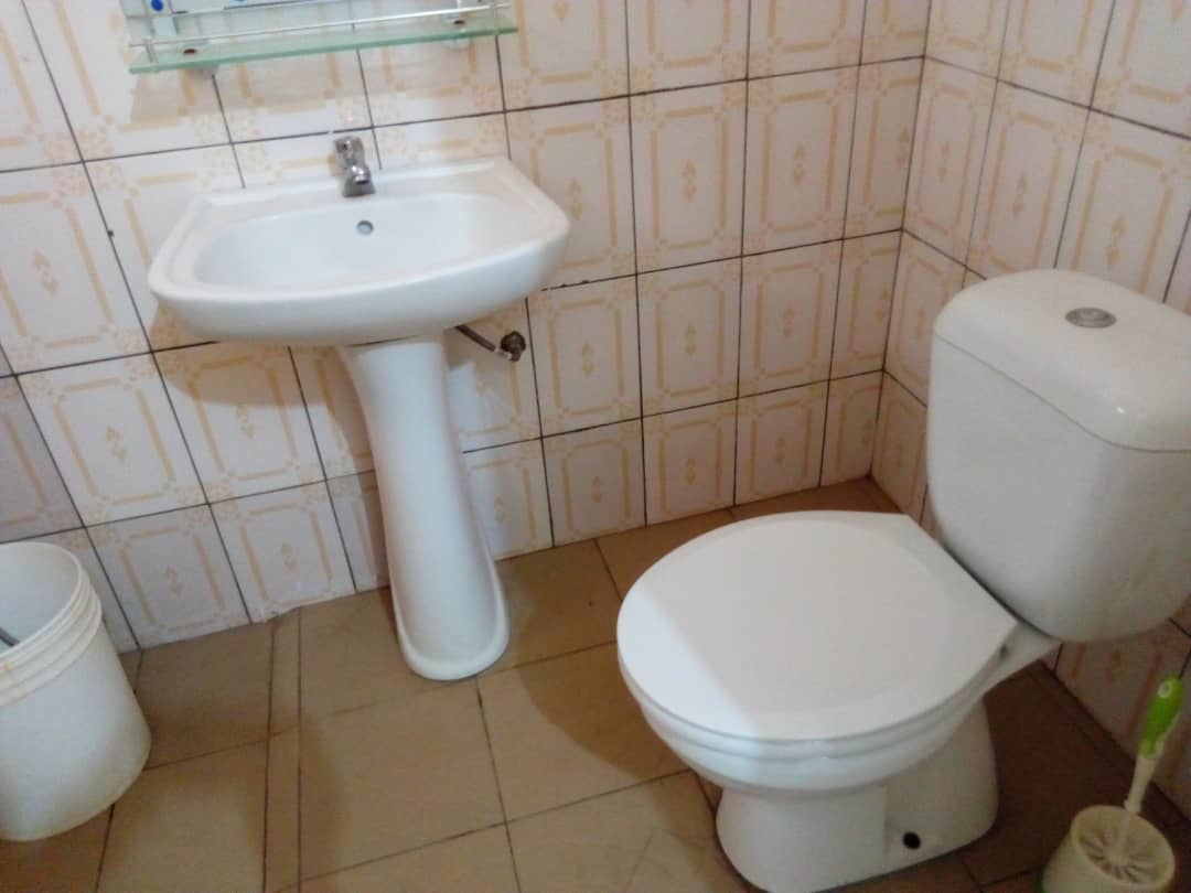 N° 4412 :
                            Villa meublée à louer , Baguida, Lome, Togo : 350 000 XOF/mois