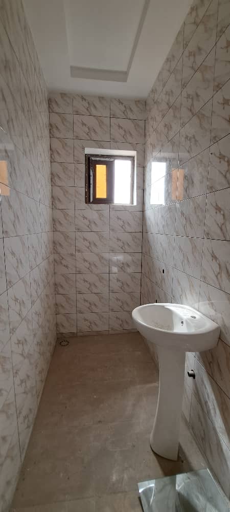 N° 5284 :
                            Appartement à louer , Agoe, Lome, Togo : 55 000 XOF/mois