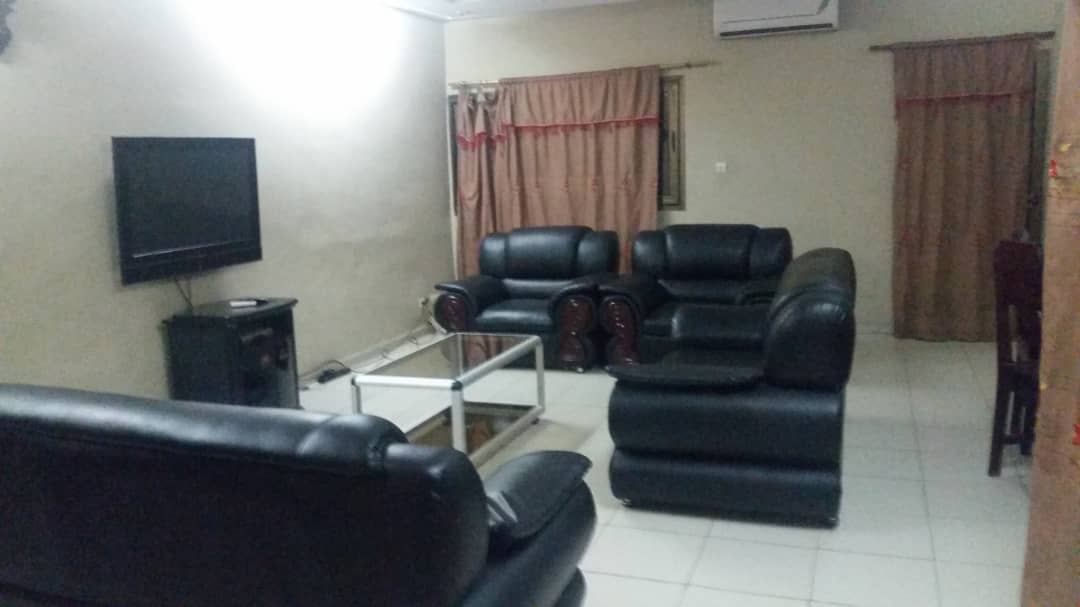 N° 4379 :
                            Appartement meublé à louer , Avenou, Lome, Togo : 350 000 XOF/mois