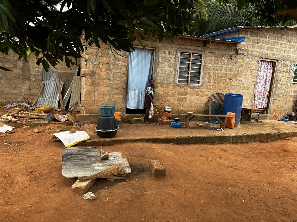 N° 5261 :
                            Terrain à vendre , Zanguera, Lome, Togo : 27 000  000 XOF/vie