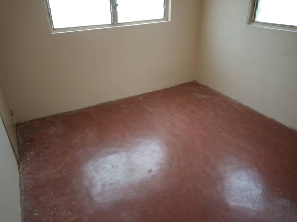 N° 4561 :
                            Chambre salon à louer , Awatame, Lome, Togo : 25 000 XOF/mois