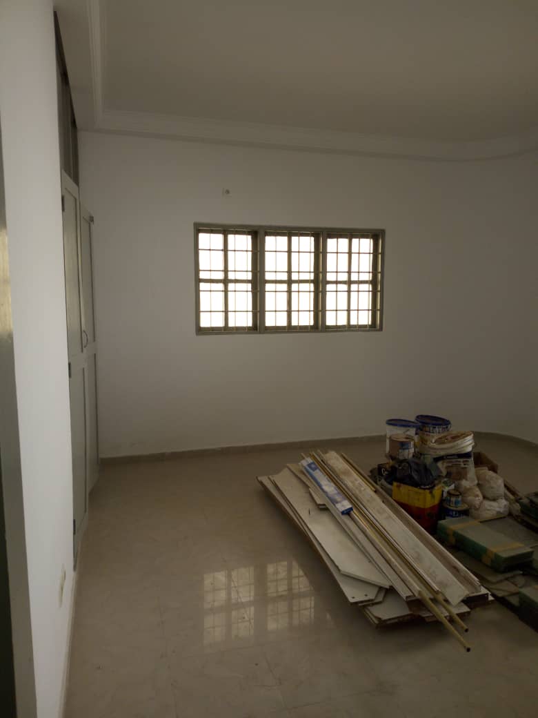 N° 4386 :
                            Villa à louer , Agoe plateau, Lome, Togo : 250 000 XOF/mois