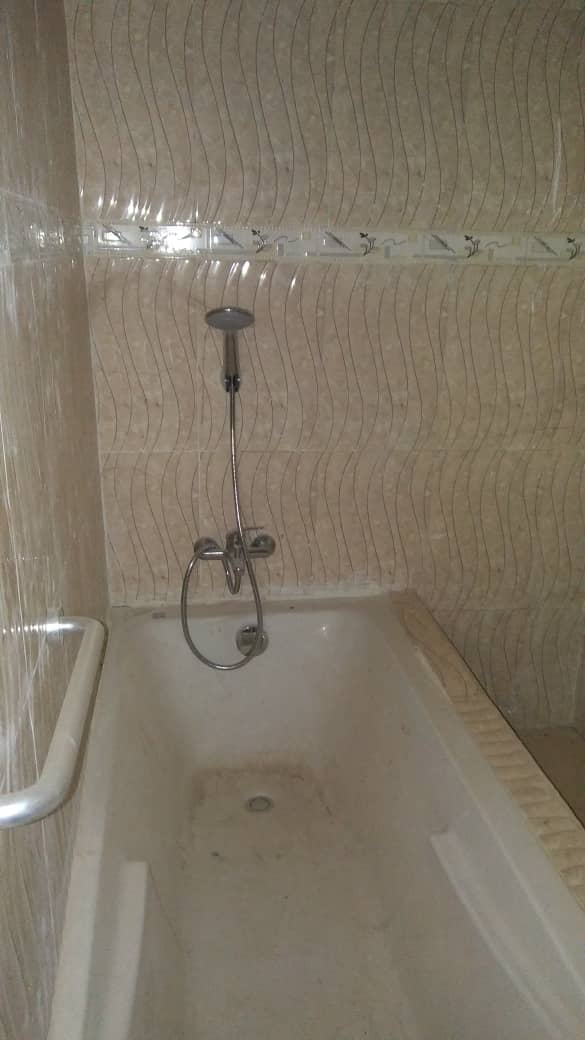 N° 4528 :
                            Villa à vendre , Agoe, Lome, Togo : 150 000  000 XOF/vie