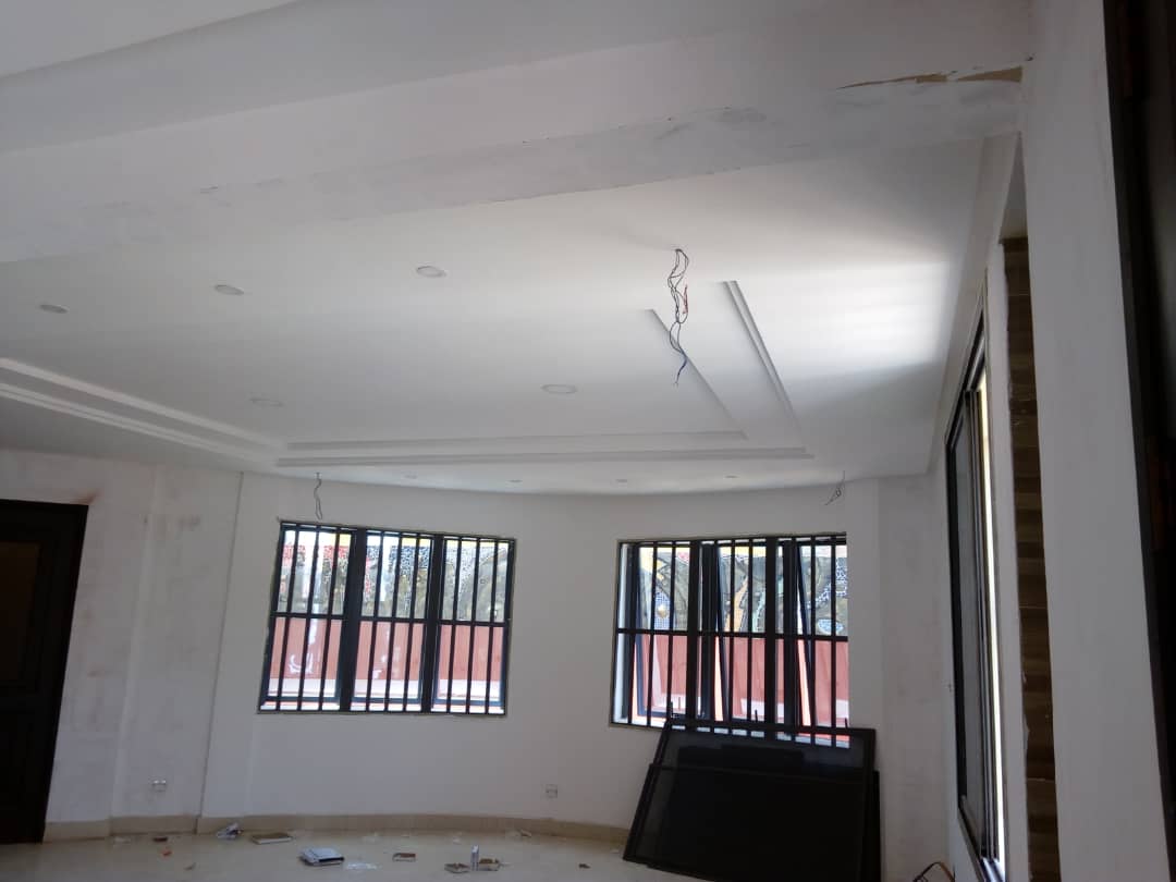 N° 4519 :
                            Villa à louer , Baguida, Lome, Togo : 1 000  000 XOF/mois