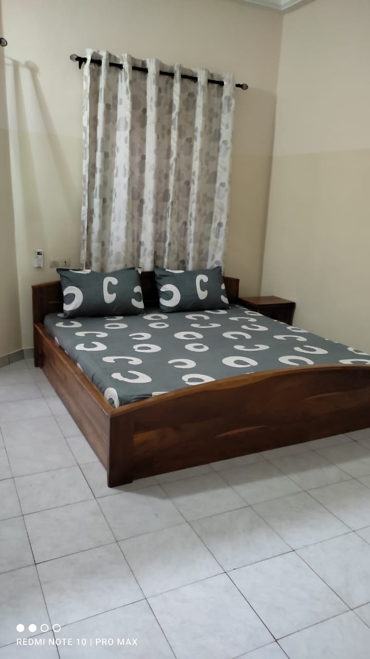 N° 5226 :
                            Appartement meublé à louer , Kpota non loin du lycee, Lome, Togo : 450 000 XOF/mois