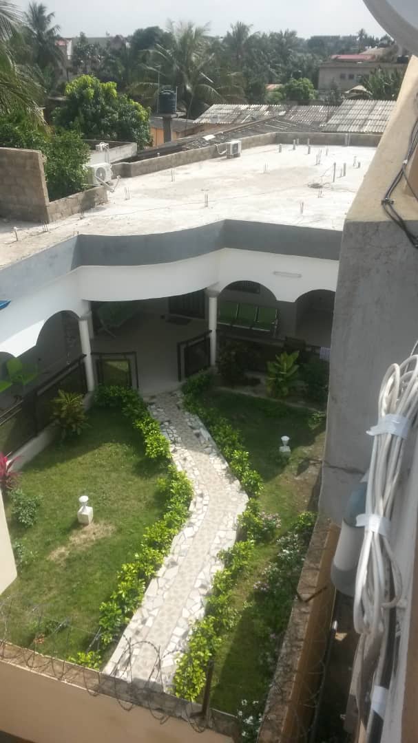 N° 4393 :
                            Villa meublée à louer , Adidogome, Lome, Togo : 450 000 XOF/mois