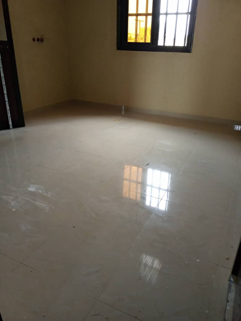 N° 4779 :
                            Chambre salon à louer ,  agoe sogbossito, Lome, Togo : 50 000 XOF/mois