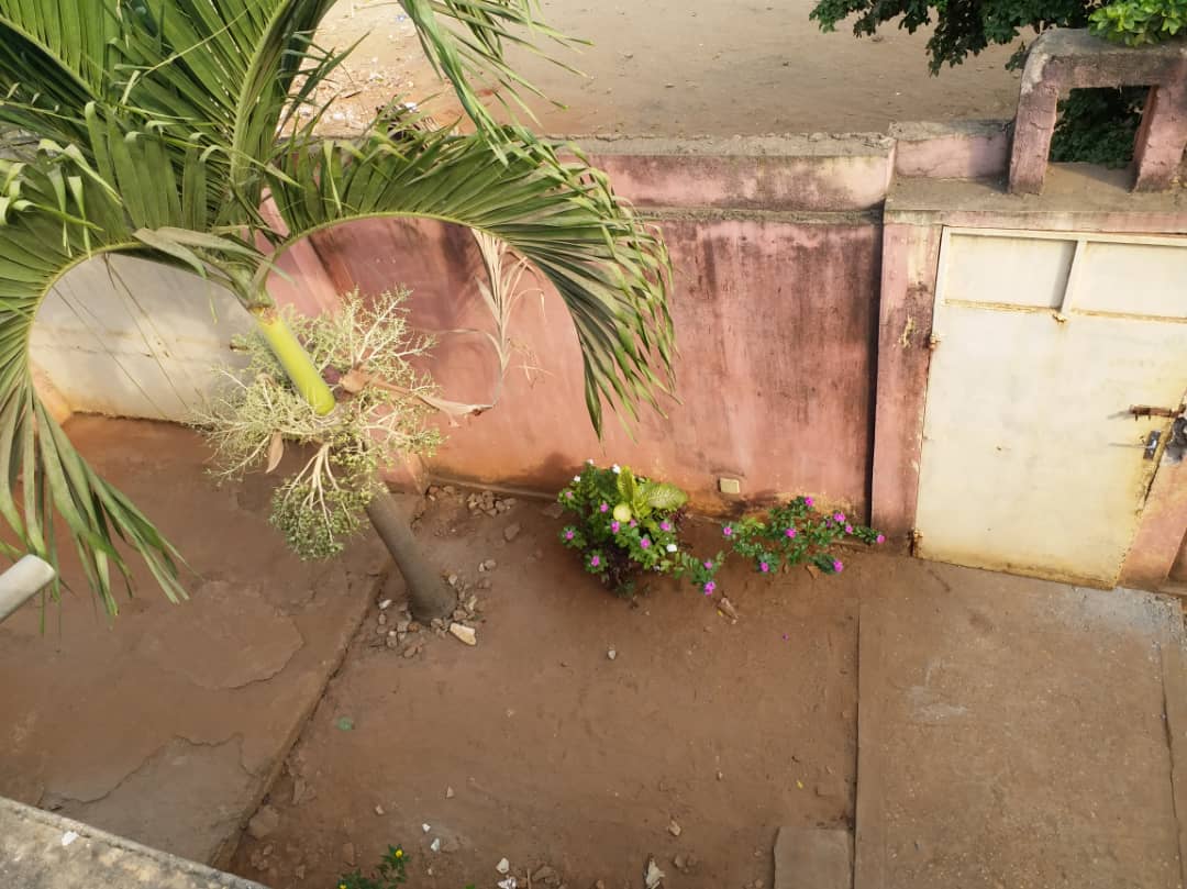 N° 4431 :
                            Villa à vendre , Hedzranawoe, Lome, Togo : 50 000  000 XOF/vie