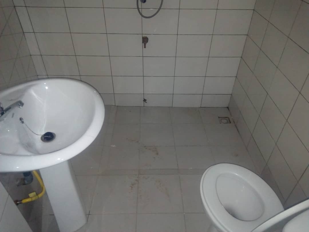 N° 4414 :
                            Chambre salon à louer , Tokoin, Lome, Togo : 55 000 XOF/mois