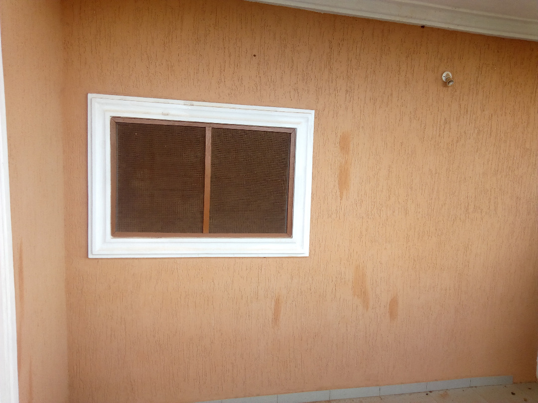 N° 4170 :
                            Villa à vendre , Zanguera, Lome, Togo : 150 000  000 XOF/vie