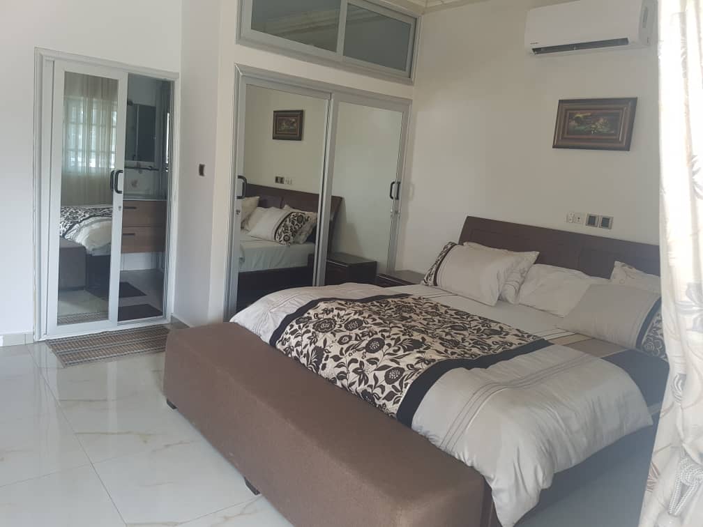N° 4555 :
                            Appartement meublé à louer , Adidogome, Lome, Togo : 600 000 XOF/mois