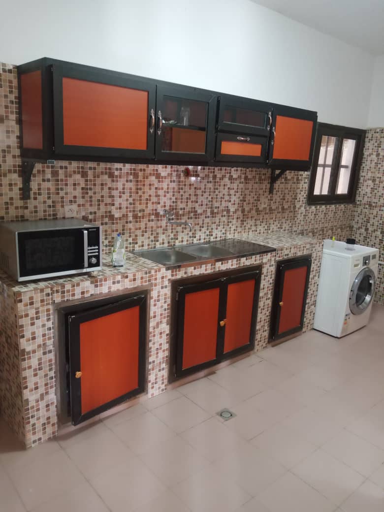 N° 5236 :
                            Appartement meublé à louer , Kodjoviakope, Lome, Togo : 600 000 XOF/mois