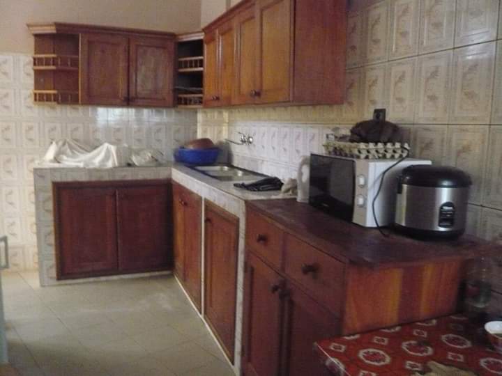 N° 4433 :
                            Villa meublée à louer , Agoe, Lome, Togo : 250 000 XOF/mois