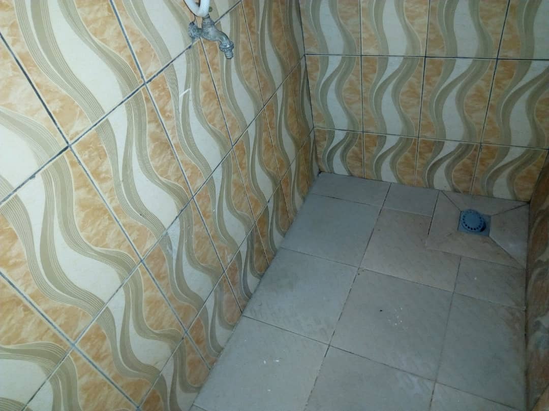 N° 4331 :
                            Appartement à louer , Agoe, Lome, Togo : 45 000 XOF/mois