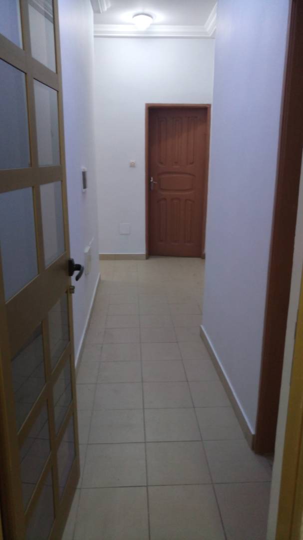 N° 4352 :
                            Villa meublée à louer ,  baguida , Lome, Togo : 300 000 XOF/mois