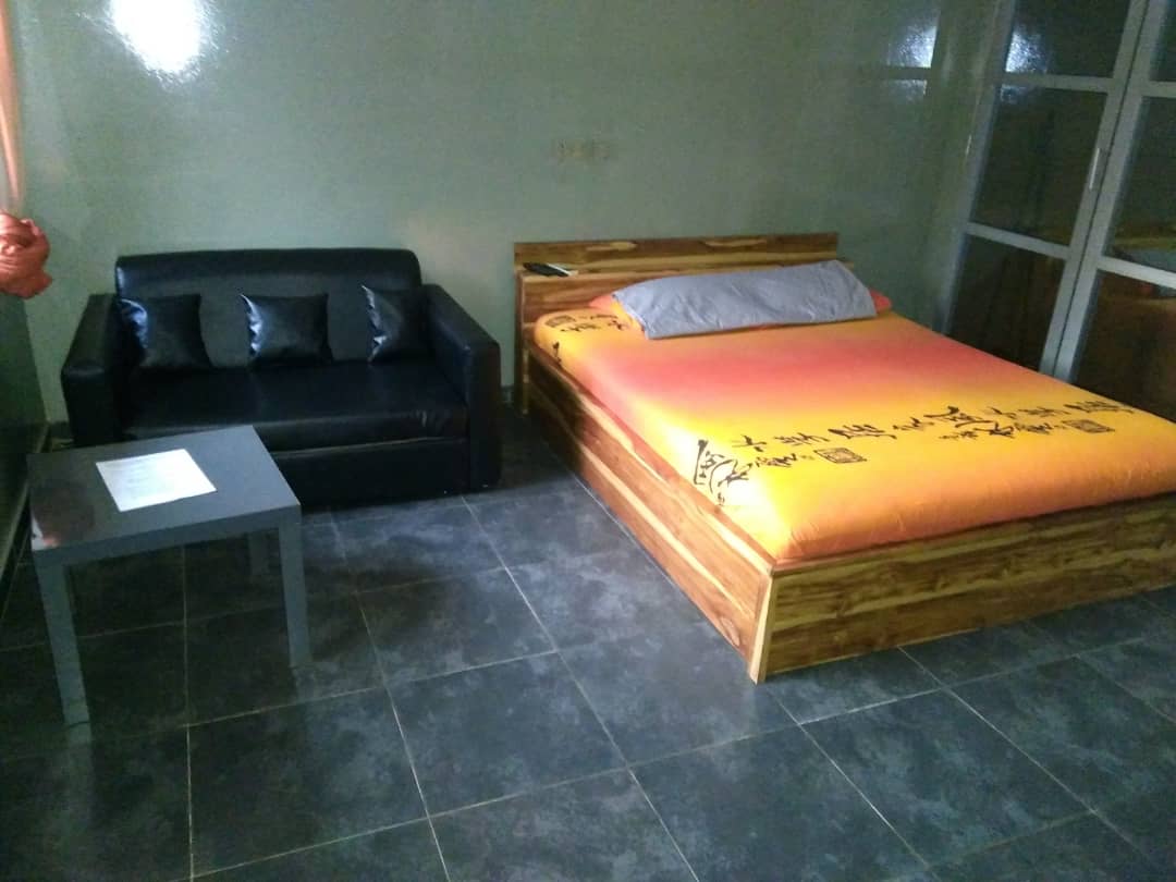 Studio meublé à louer , Lome, avedji
