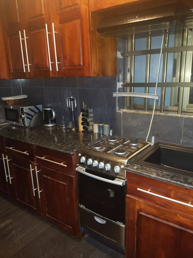 N° 4557 :
                            Appartement meublé à louer , Adidogome, Lome, Togo : 700 000 XOF/mois