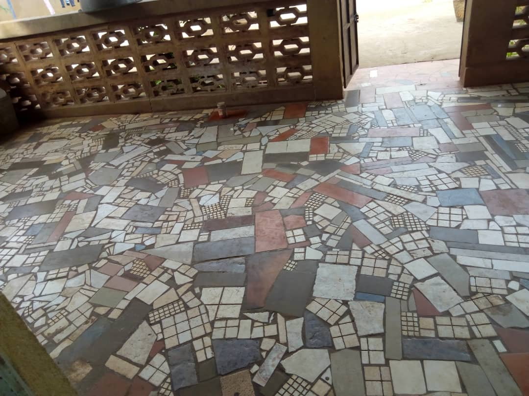 N° 4568 :
                            Chambre salon à louer , Agoe, Lome, Togo : 23 000 XOF/mois