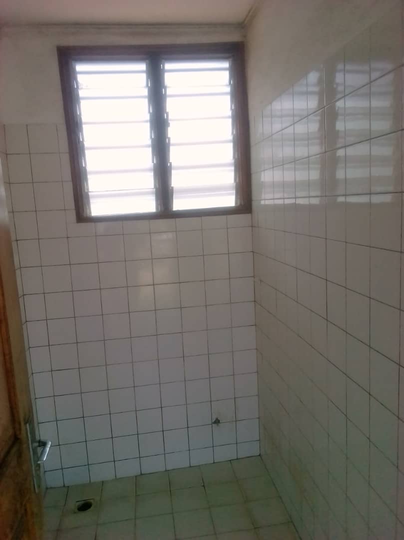 N° 4548 :
                            Maison à vendre , Be, Lome, Togo : 80 000  000 XOF/vie