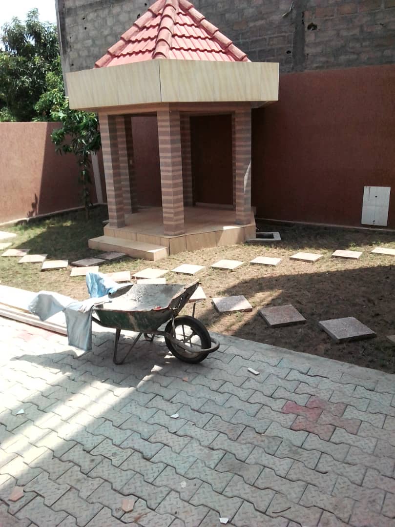 N° 4530 :
                            Villa à louer , Adidogome, Lome, Togo : 250 000 XOF/mois