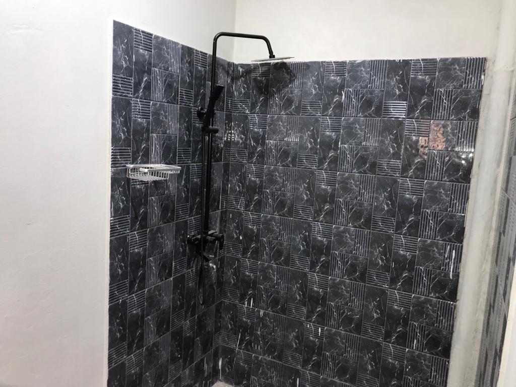 N° 5299 :
                            Chambre salon à louer , Adewui, Lome, Togo : 225 000 XOF/mois