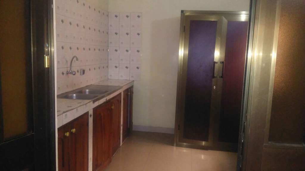 N° 4316 :
                            Villa à louer , Amadahome, Lome, Togo : 120 000 XOF/mois