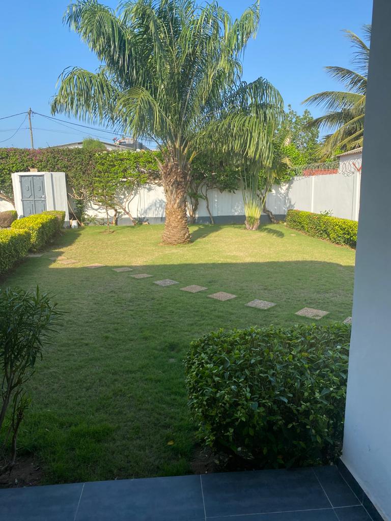 N° 5232 :
                            Villa meublée à louer , Adidogome, Lome, Togo : 450 000 XOF/mois