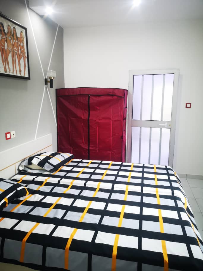 N° 5219 :
                            Appartement meublé à louer , Kegue tsinga, Lome, Togo : 200 000 XOF/mois