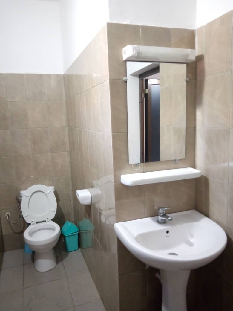 N° 5214 :
                            Appartement meublé à louer , Hedzranawoe, Lome, Togo : 350 000 XOF/mois