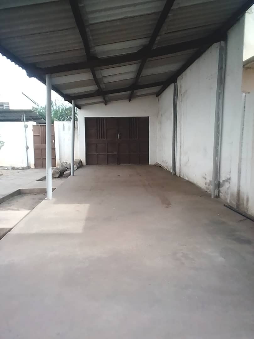 N° 4522 :
                            Appartement à louer , Totsi, Lome, Togo : 110 000 XOF/mois