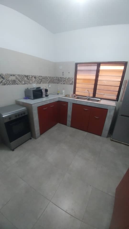 N° 5230 :
                            Appartement meublé à louer , Nyekonakpoe, Lome, Togo : 350 000 XOF/mois