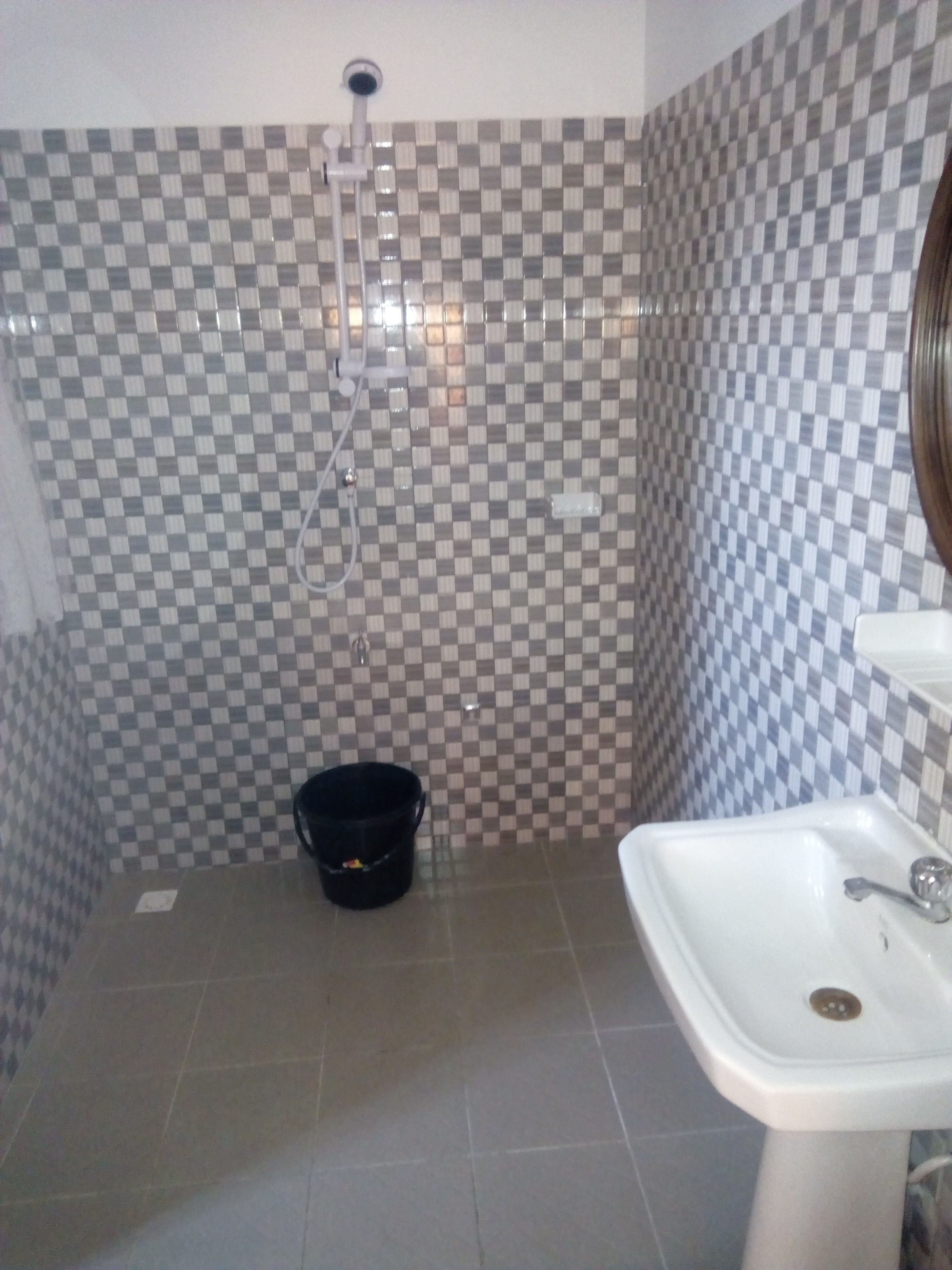 N° 4387 :
                            Appartement meublé à louer , Tokoin, Lome, Togo : 450 000 XOF/mois