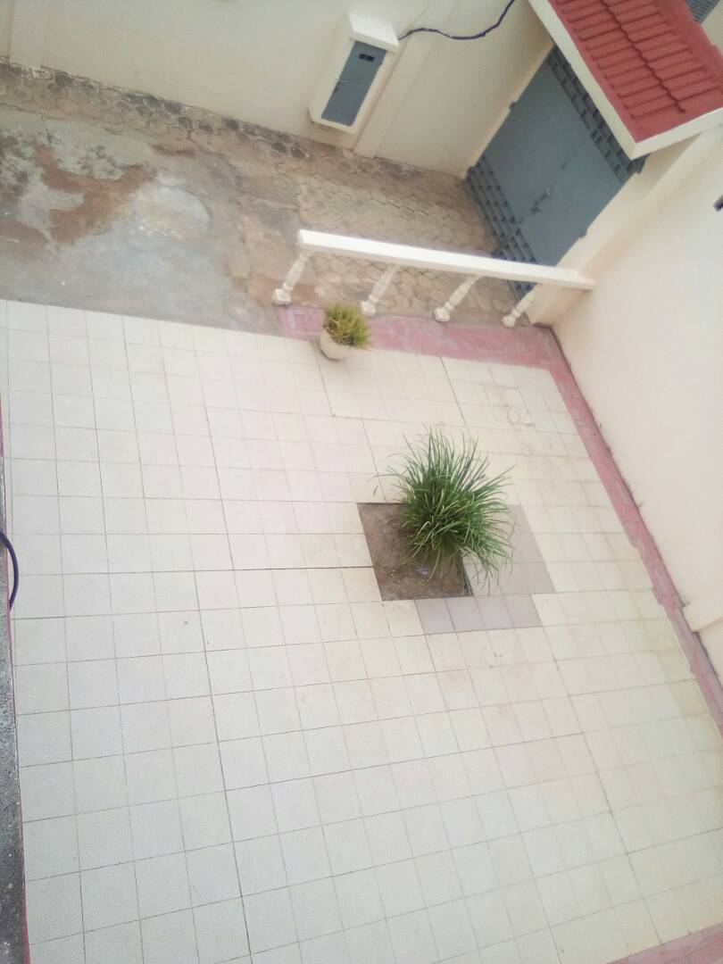 N° 4307 :
                            Villa à louer , Adidogome, Lome, Togo : 160 000 XOF/mois