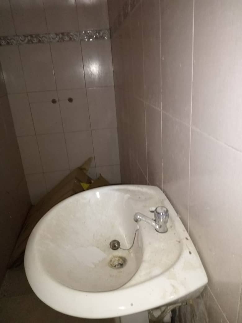 N° 4386 :
                            Villa à louer , Agoe plateau, Lome, Togo : 250 000 XOF/mois