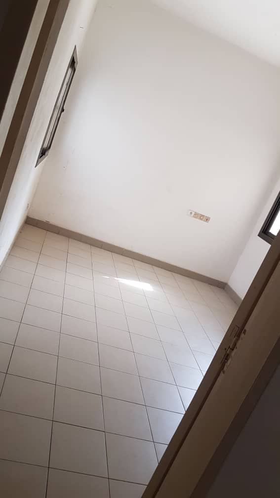 N° 4358 :
                            Chambre à louer , Adidogome, Lome, Togo : 25 000 XOF/mois