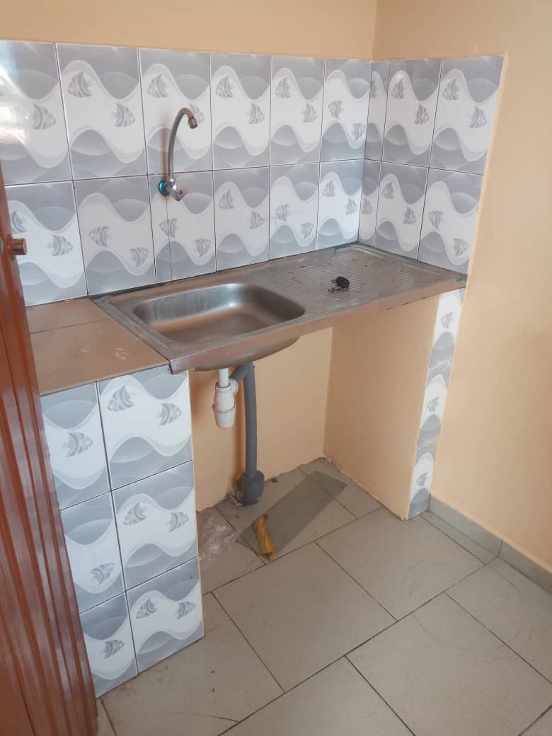 N° 4751 :
                            Chambre salon à louer , Adidogome, Lome, Togo : 31 000 XOF/mois