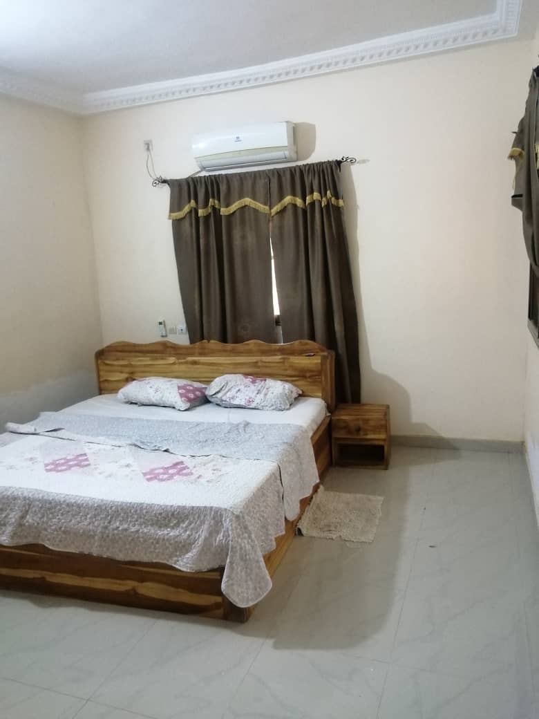 N° 5330 :
                            Appartement meublé à louer , Sagbado, Lome, Togo : 350 000 XOF/mois
