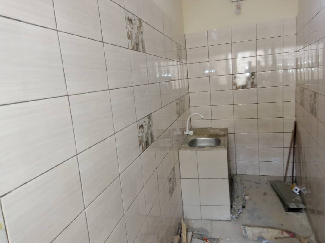 N° 4466 :
                            Chambre salon à louer , Avedji, Lome, Togo : 45 000 XOF/mois